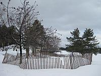 ottawa-musuem-exterior-fence-trees
