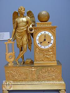 clock-w-figure-bronze-almaty-kasteev-art-museum-s